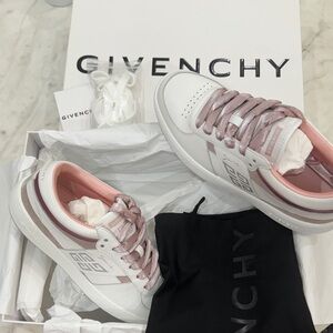 Givenchy Women's Blush and White Sneakers